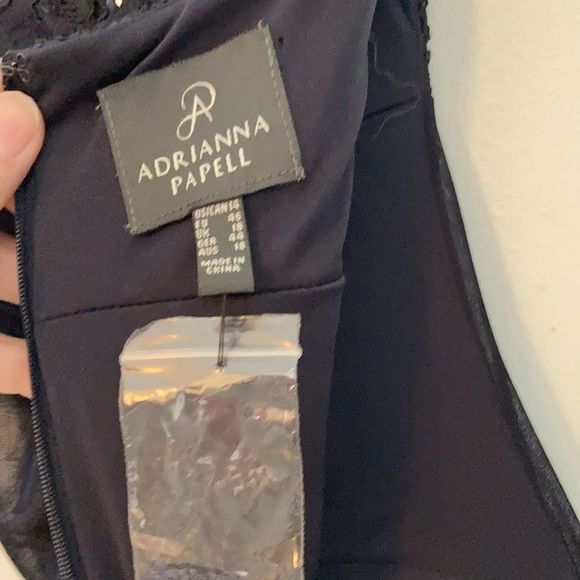 Adrianna Papell Navy Blue Gown - Excellent Condition - Picture 8 of 11